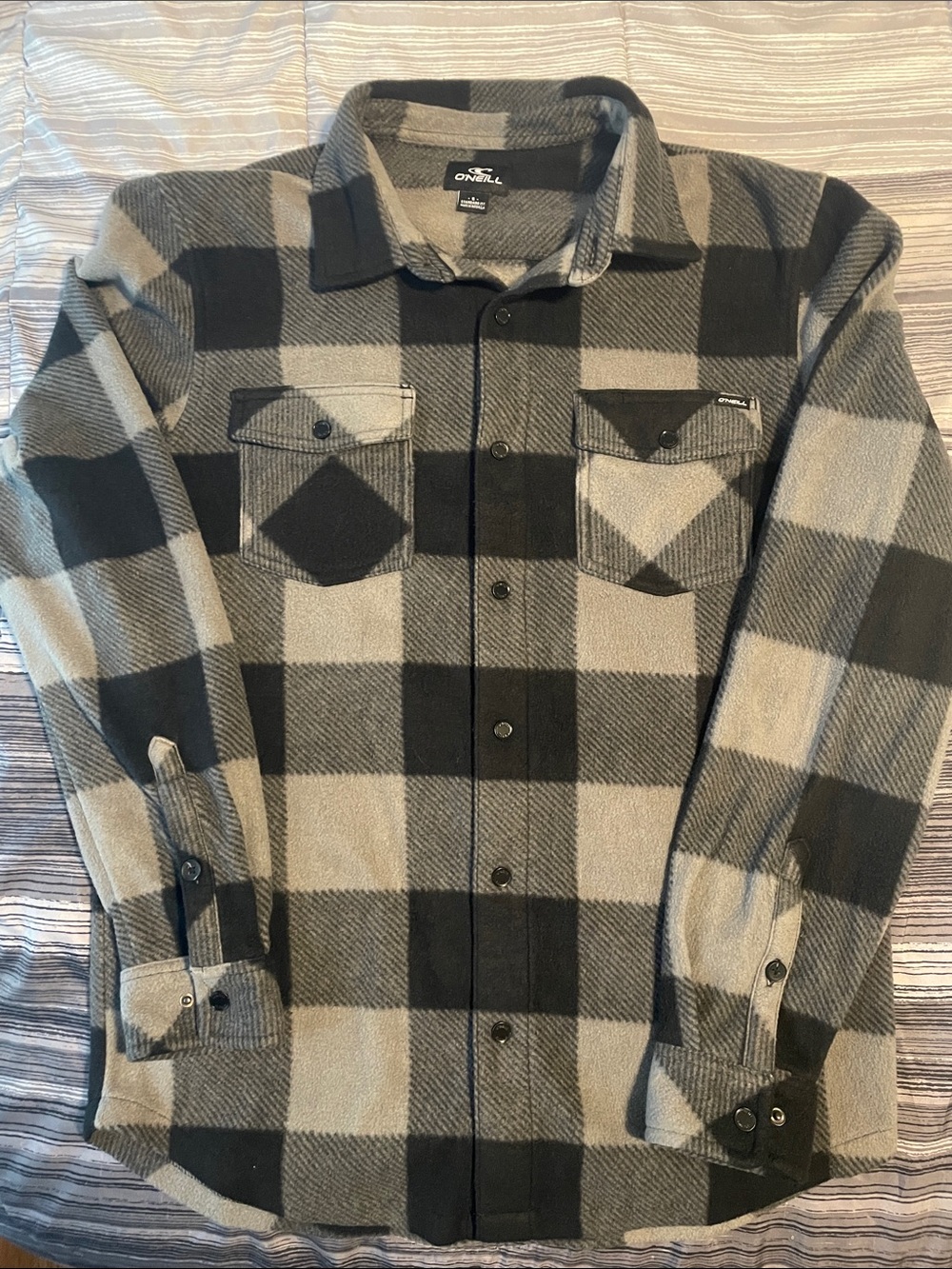 O'Neill Black & Gray Buffalo Plaid Button-Up Shirt